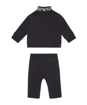 Sweatshirt and jogging pants set