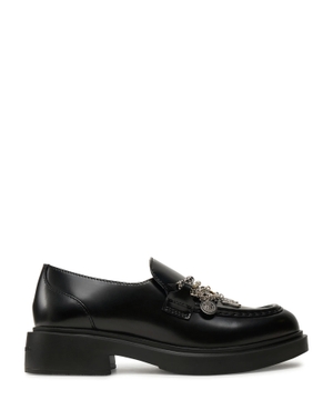 Leather loafers with chain detail