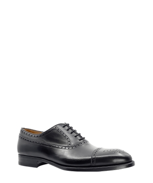 Classic lace-up shoes