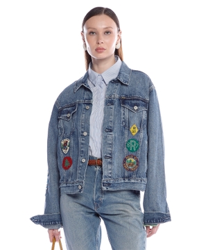 Naxışlı aplikasiyalar ilə Trucker denim gödəkçə