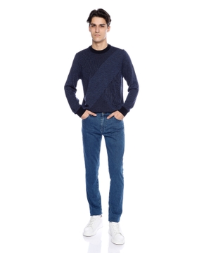 Virgin-wool sweater with two-tone jacquard pattern