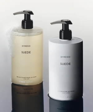 Suede əl yuma geli