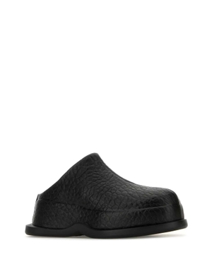 Wave slippers