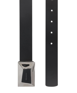 Sculptural reversible belt