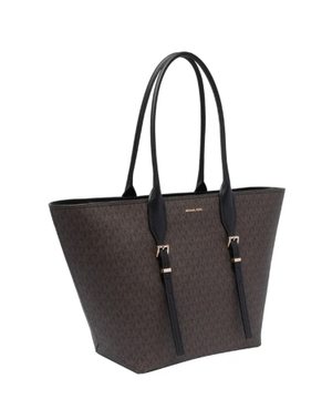 Moore Tote bag