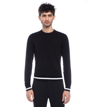Jumper with logo embroidery