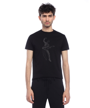 Kristallarla bəzədilmiş T-shirt