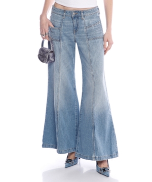 D-Akii 09j88 flared jeans