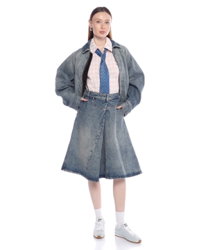 Asimmetrik dizaynlı denim ətək