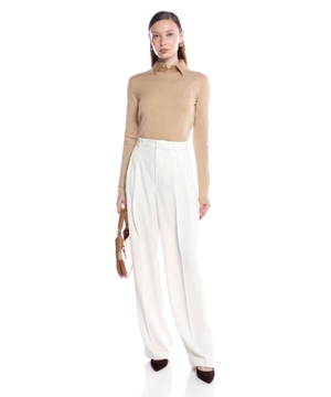 Cashmere sweater with long sleeves