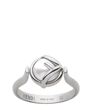 F is Fendi üzük