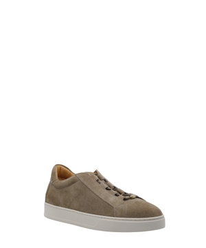 Sneakers in suede
