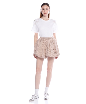 T-shirt with embroidered flowers