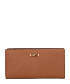 Logo-applique wallet