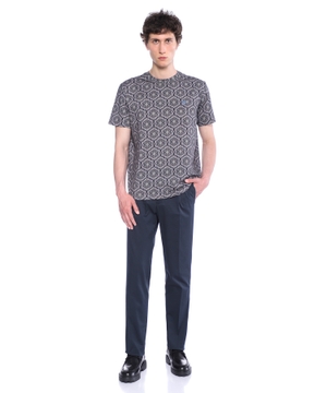 Naxışlı T-shirt