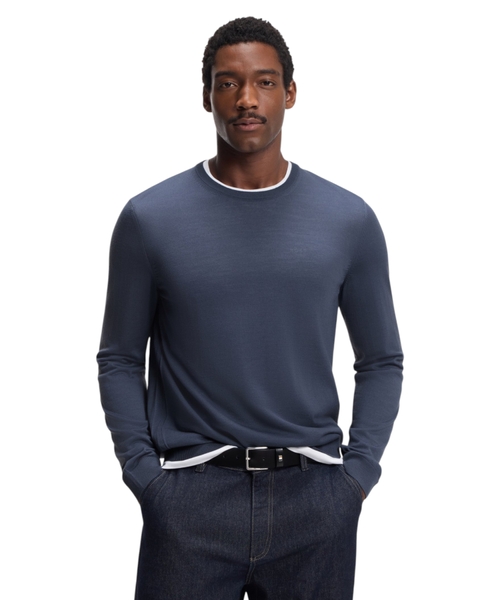 Slim-fit jumper in merino wool
