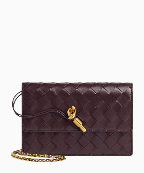 Andiamo pouch on chain