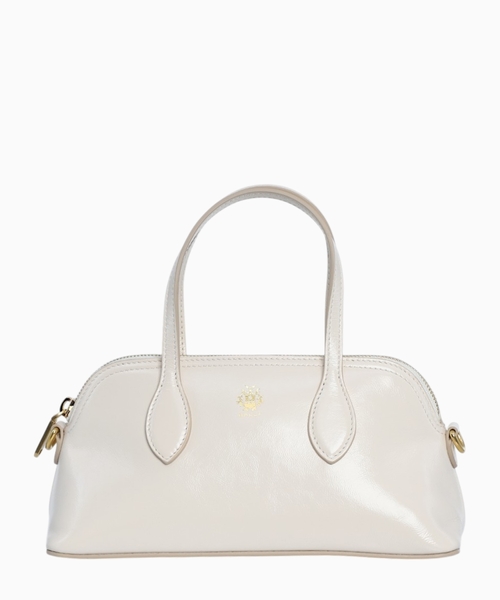 Leather bag with logo