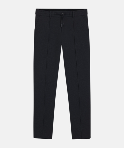 Зауженные брюки из эластичной ткани