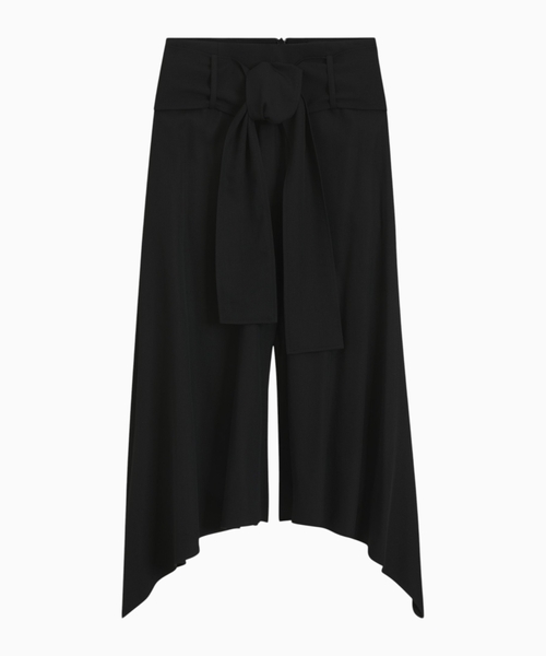 Relaxed-fit trousers with shaped hems