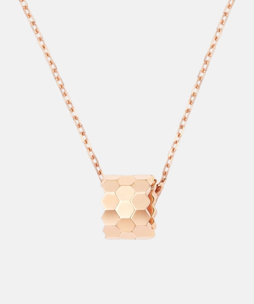 Bee de Chaumet boyunbağı