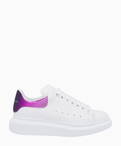 Logo sneakers