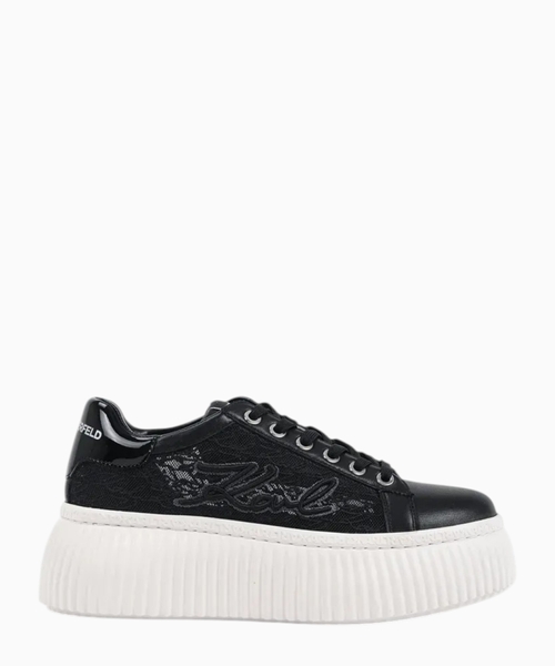 Logo sneakers
