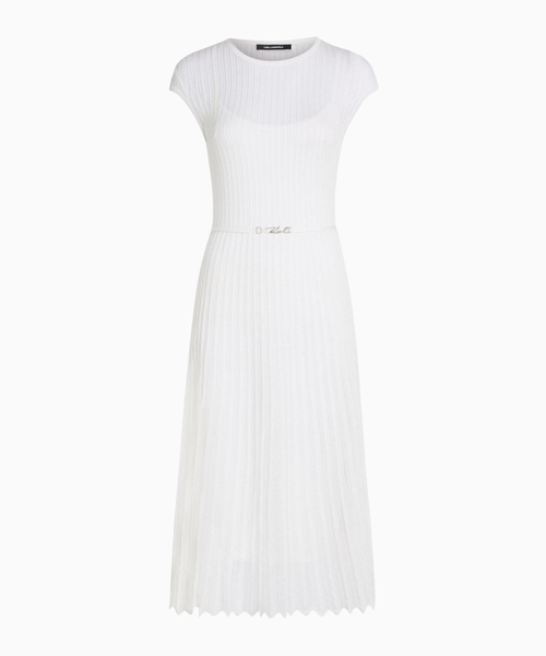 Short-sleeved knit dress