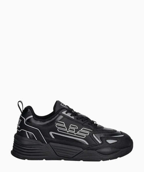 Logo sneakers