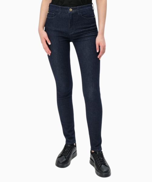 Slim-fit jeans
