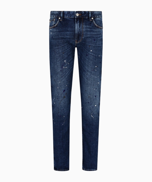 Slim-fit jeans