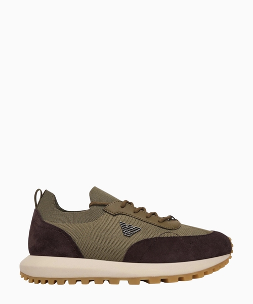Logo sneakers