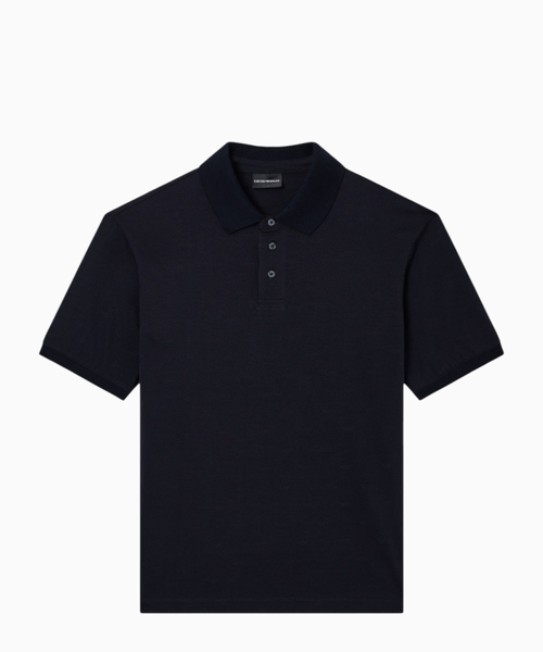 Dar biçimli cersi polo