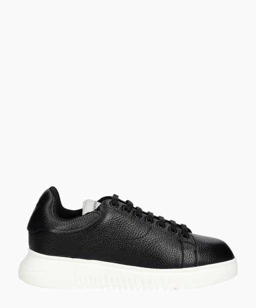 Leather sneakers