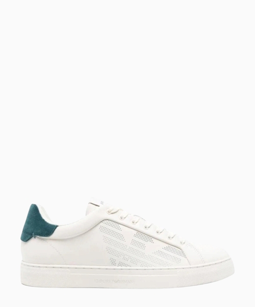 Logo sneakers