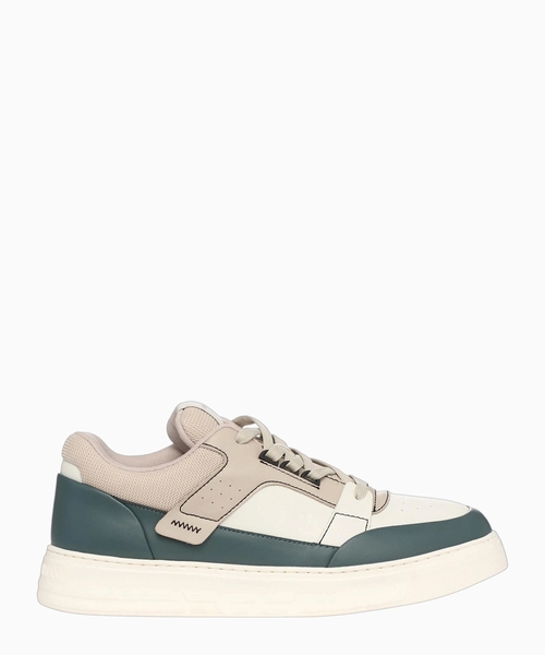 Platform sneakers