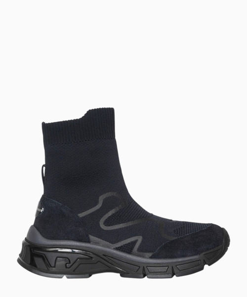 Logo sneakers