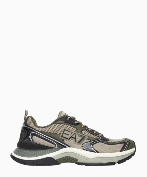 Logo sneakers
