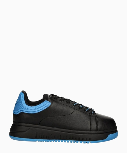 Leather sneakers