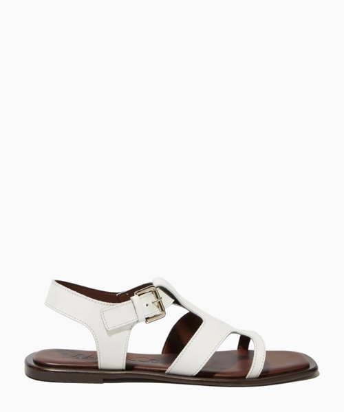 Flat leather sandals