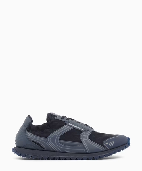 Sneakers in ripstop and mesh