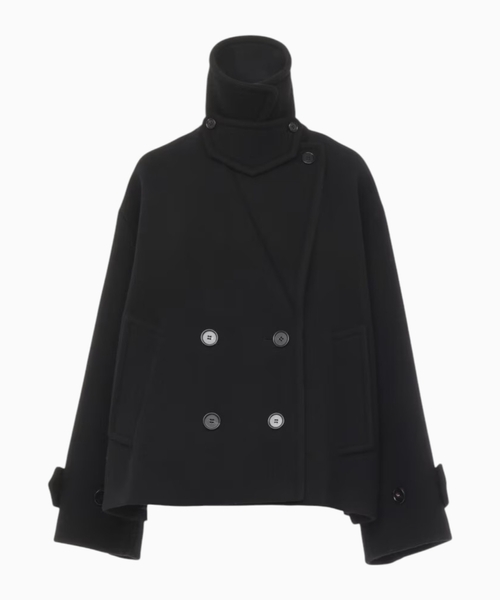 Oversized short coat in wool