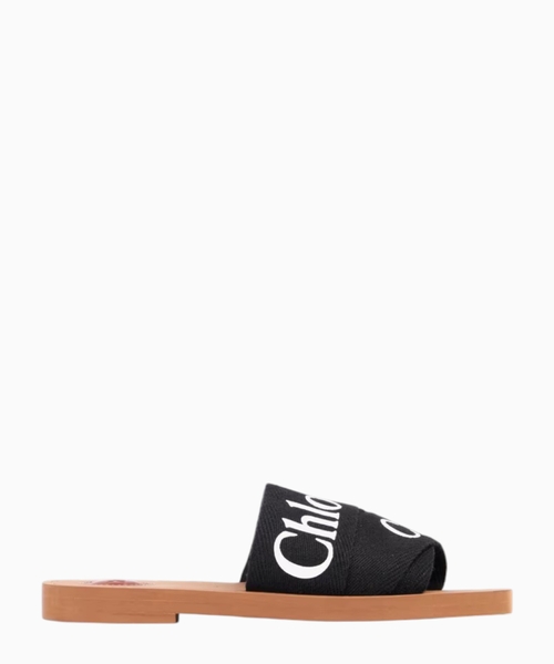 Woody sandals