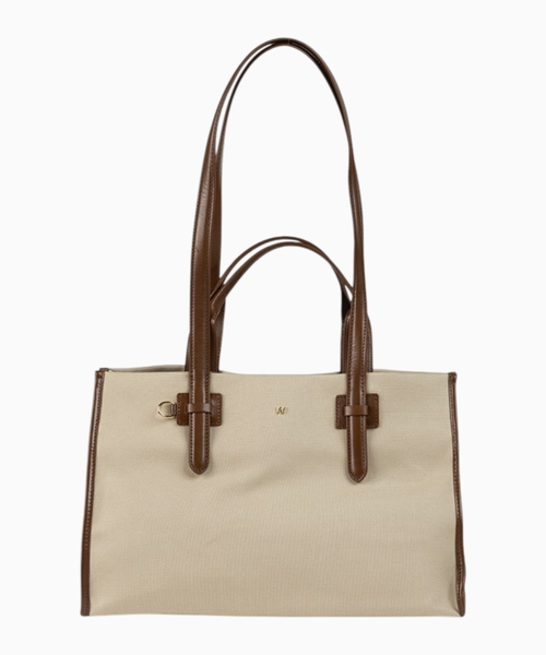 Bag with leather details
