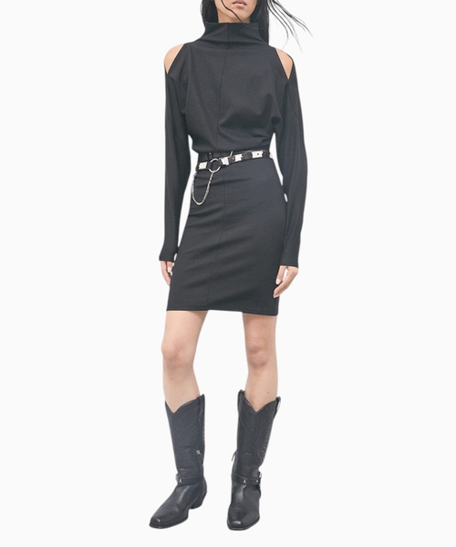 Cut-out detail dress
