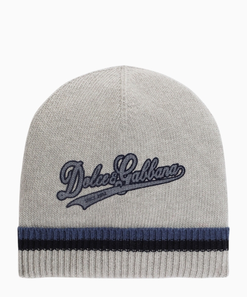 Knit hat with logo