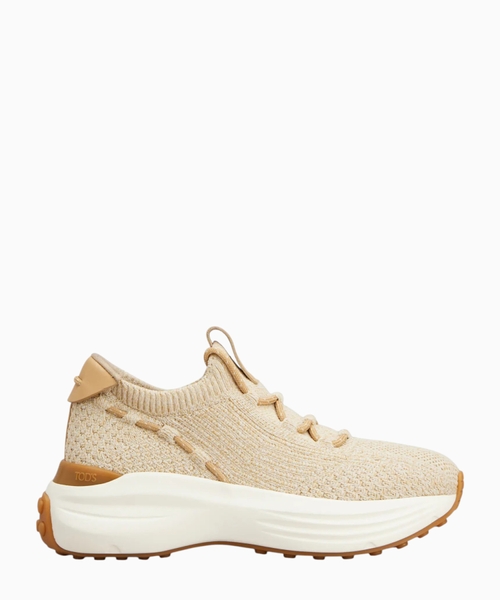 Sneakers made of technical fabric and leather