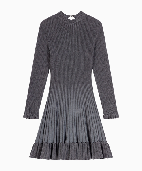 Short knit dress