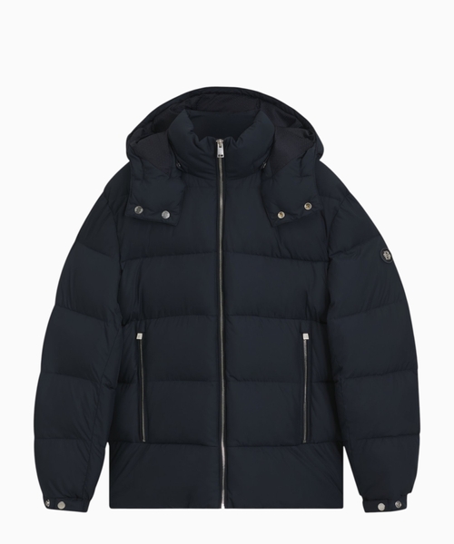 Water-repellent puffer jacket