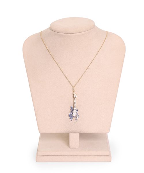 Sarı qızılı rəngli brilliantlarla bəzədilmiş boyunbağı